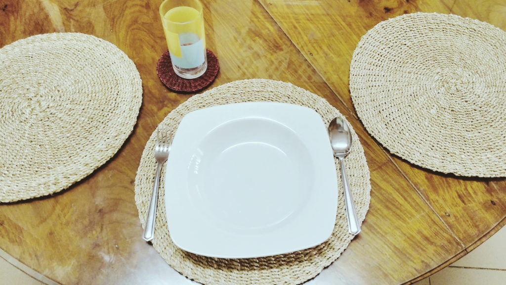 Round Abaca Placemats
